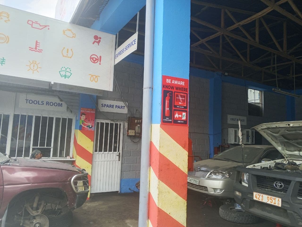 Tools room, spare parts area, and express service workshop